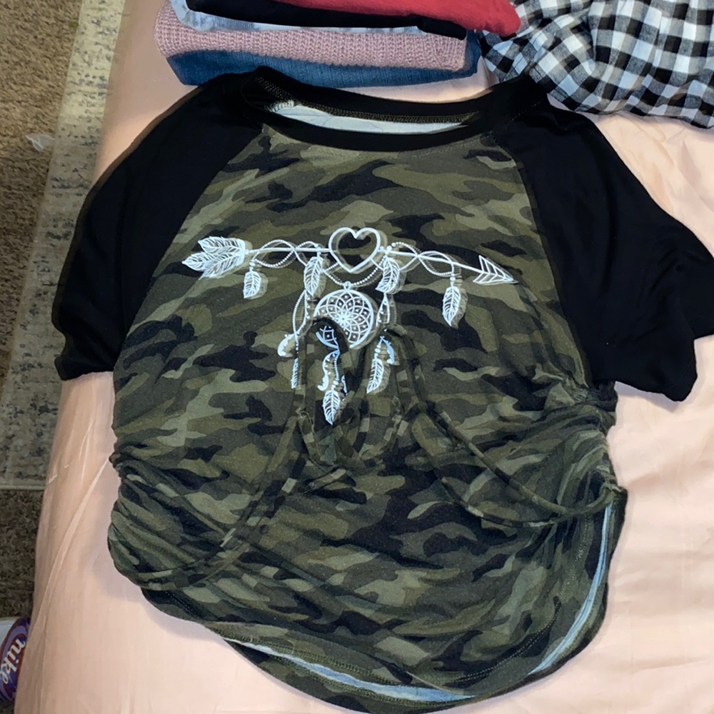 Camo tee